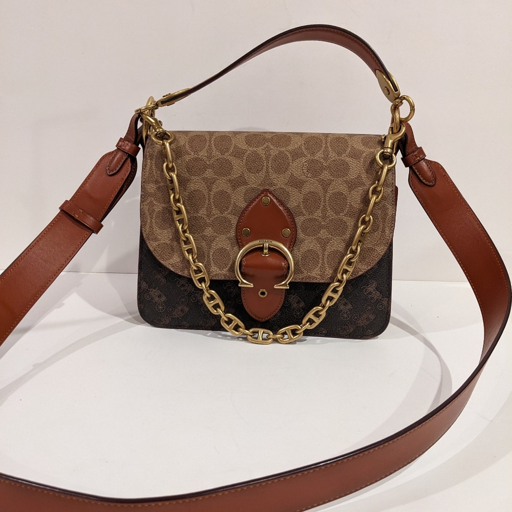 Coach Beat Shoulder Bag